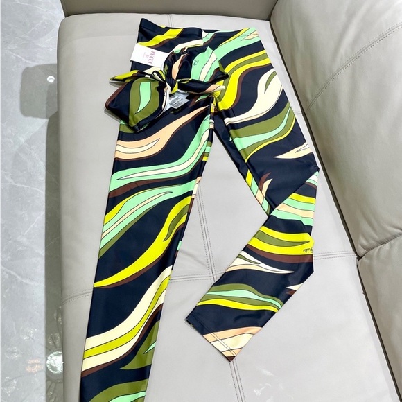 Emilio Pucci Black Multicolor Wave-Print Bikini Top and Bottom - Picture 3 of 6